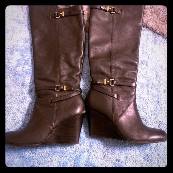Coach Boots - Picture 1 of 4
